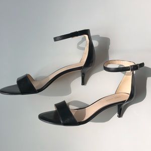 Black Nine West ankle strap heels